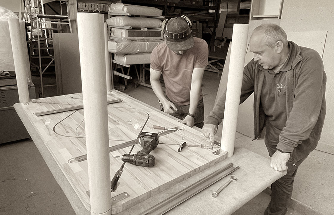 werkstatt designer loop esstisch produktentwicklung